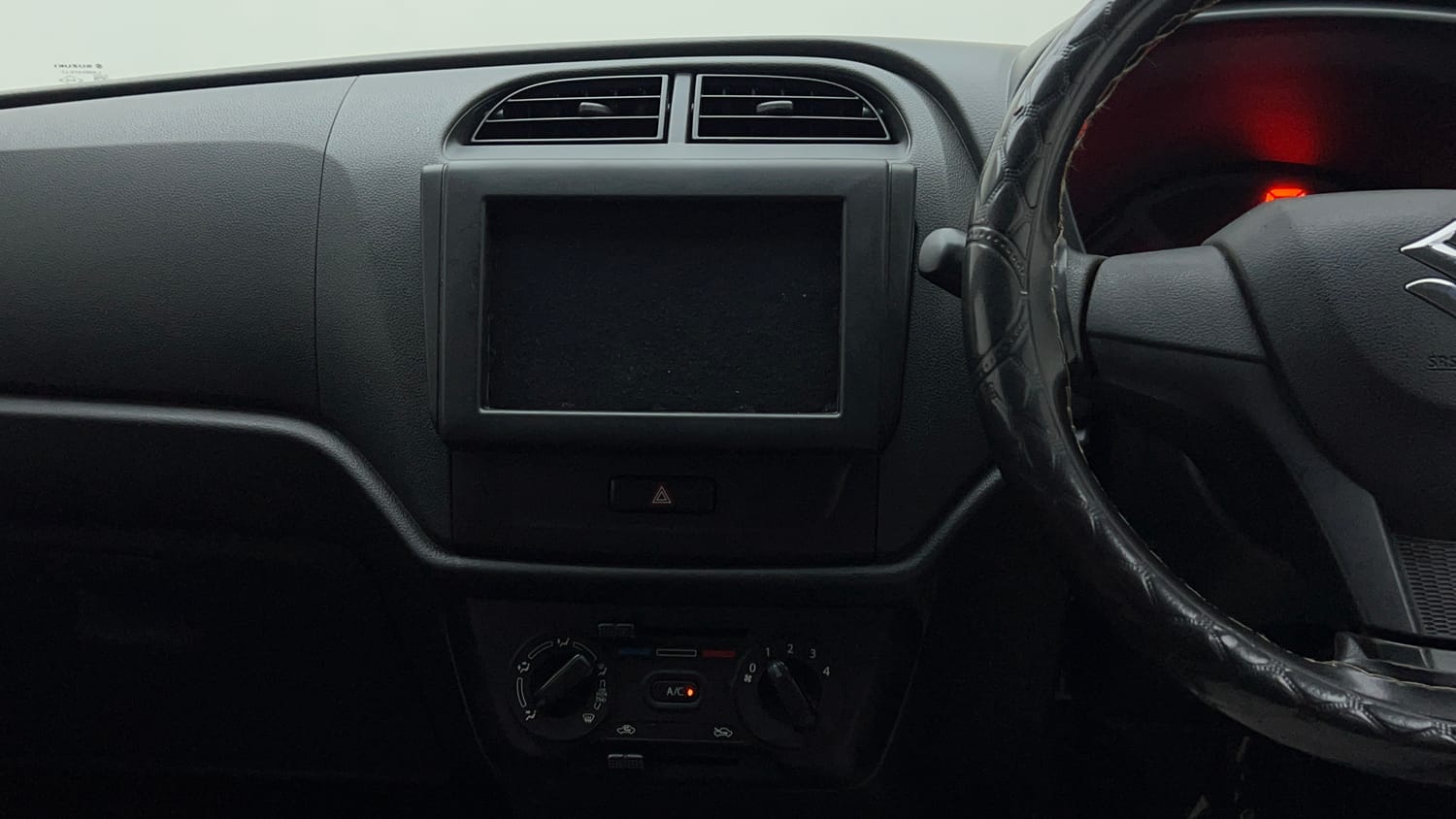 Used 2023 Maruti Suzuki Alto K10 LXi Petrol Manual interior MUSIC SYSTEM & AC CONTROL VIEW