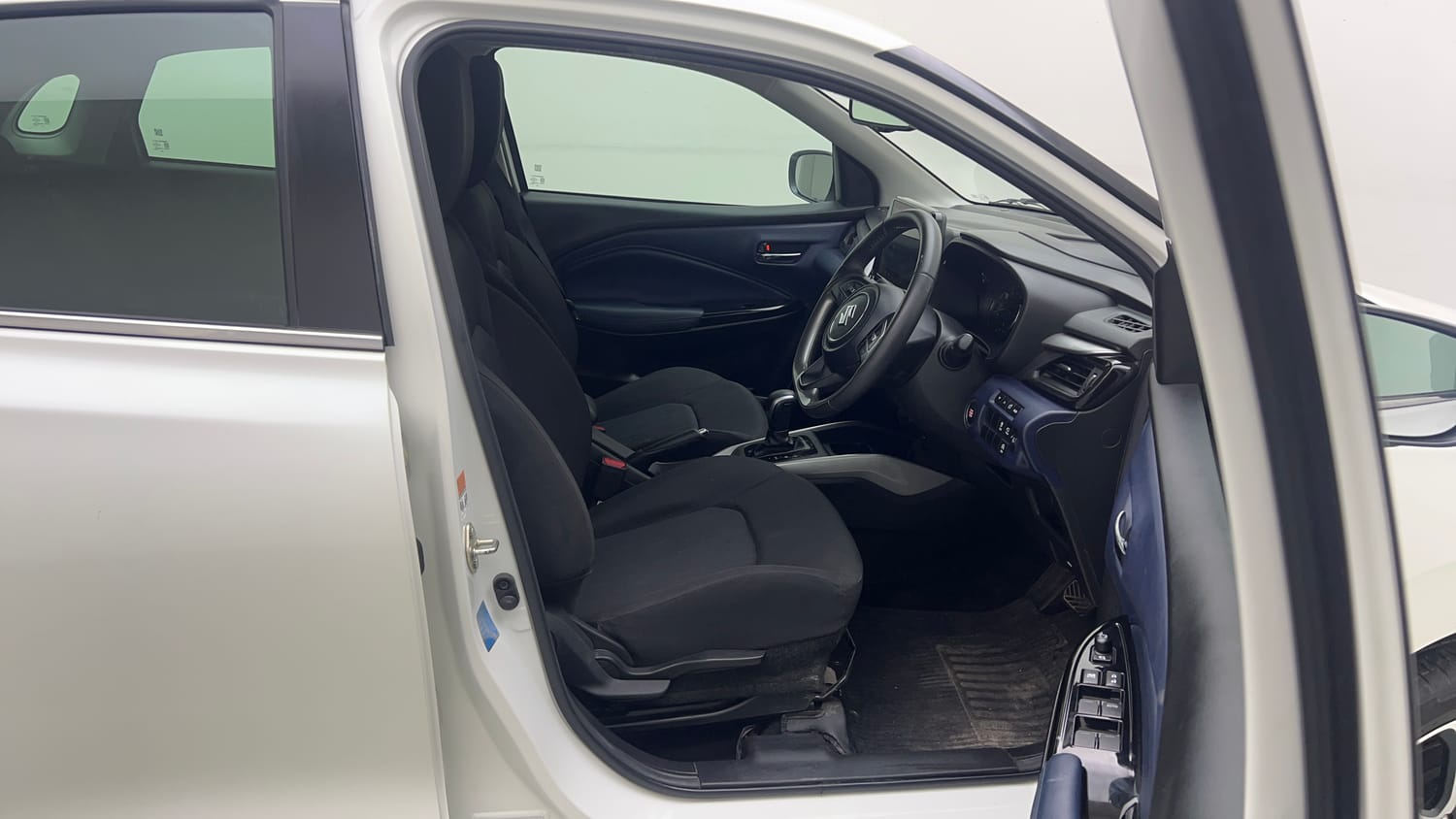 Used 2023 Maruti Suzuki Baleno Alpha AGS Petrol Automatic interior RIGHT SIDE FRONT DOOR CABIN VIEW