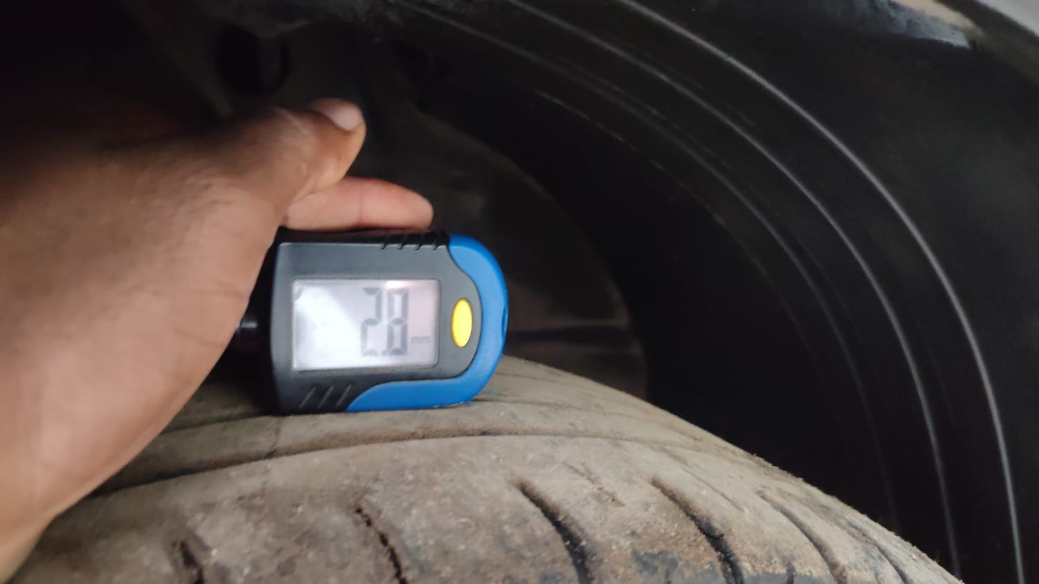 Used 2021 Hyundai Creta SX 1.5 Petrol Petrol Manual tyres LEFT FRONT TYRE TREAD VIEW