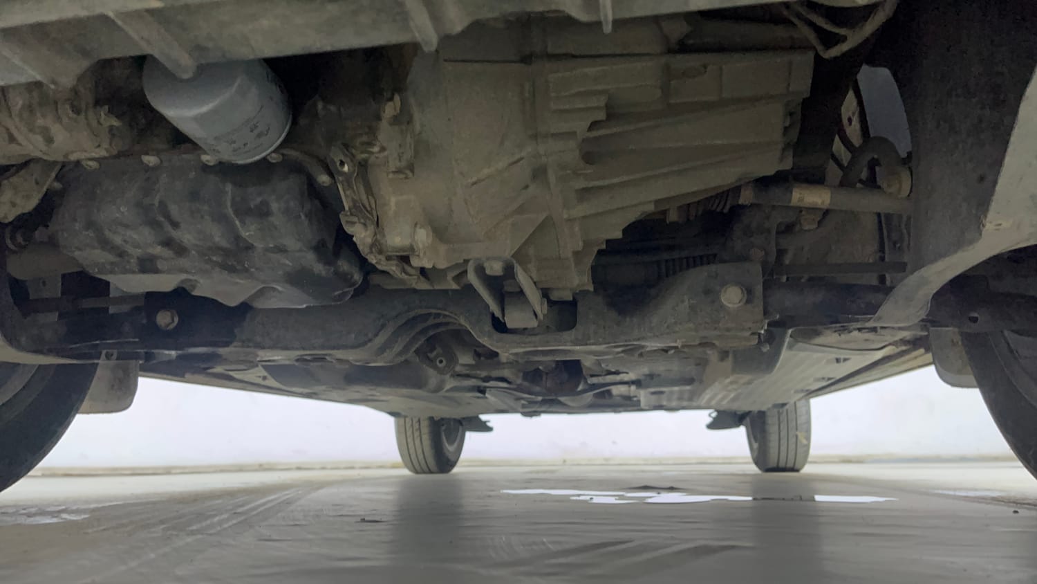 Used 2020 Volkswagen Polo Comfortline 1.0L (P) Petrol Manual extra FRONT LEFT UNDERBODY VIEW