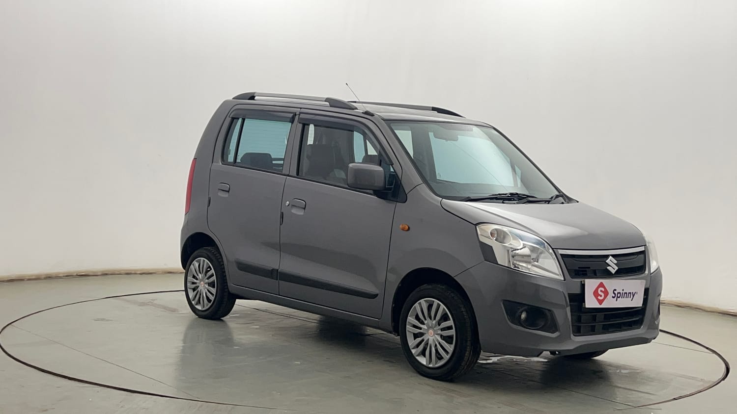 Used 2017 Maruti Suzuki Wagon R VXI Petrol Manual exterior RIGHT FRONT CORNER VIEW
