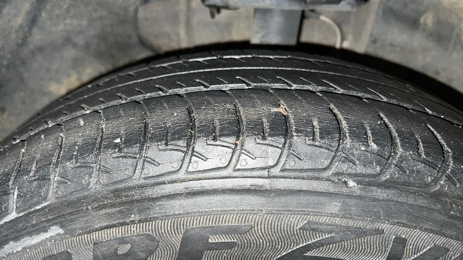Used 2019 Tata Tiago Revotron XT Petrol Manual tyres RIGHT FRONT TYRE TREAD VIEW