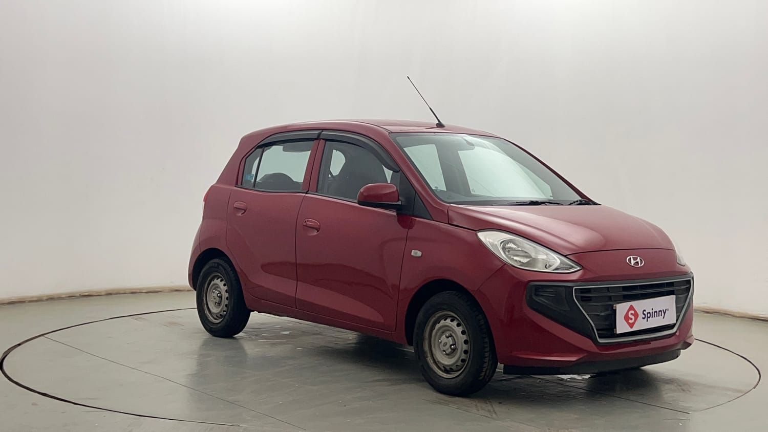 Used 2020 Hyundai Santro Magna Petrol Manual exterior RIGHT FRONT CORNER VIEW