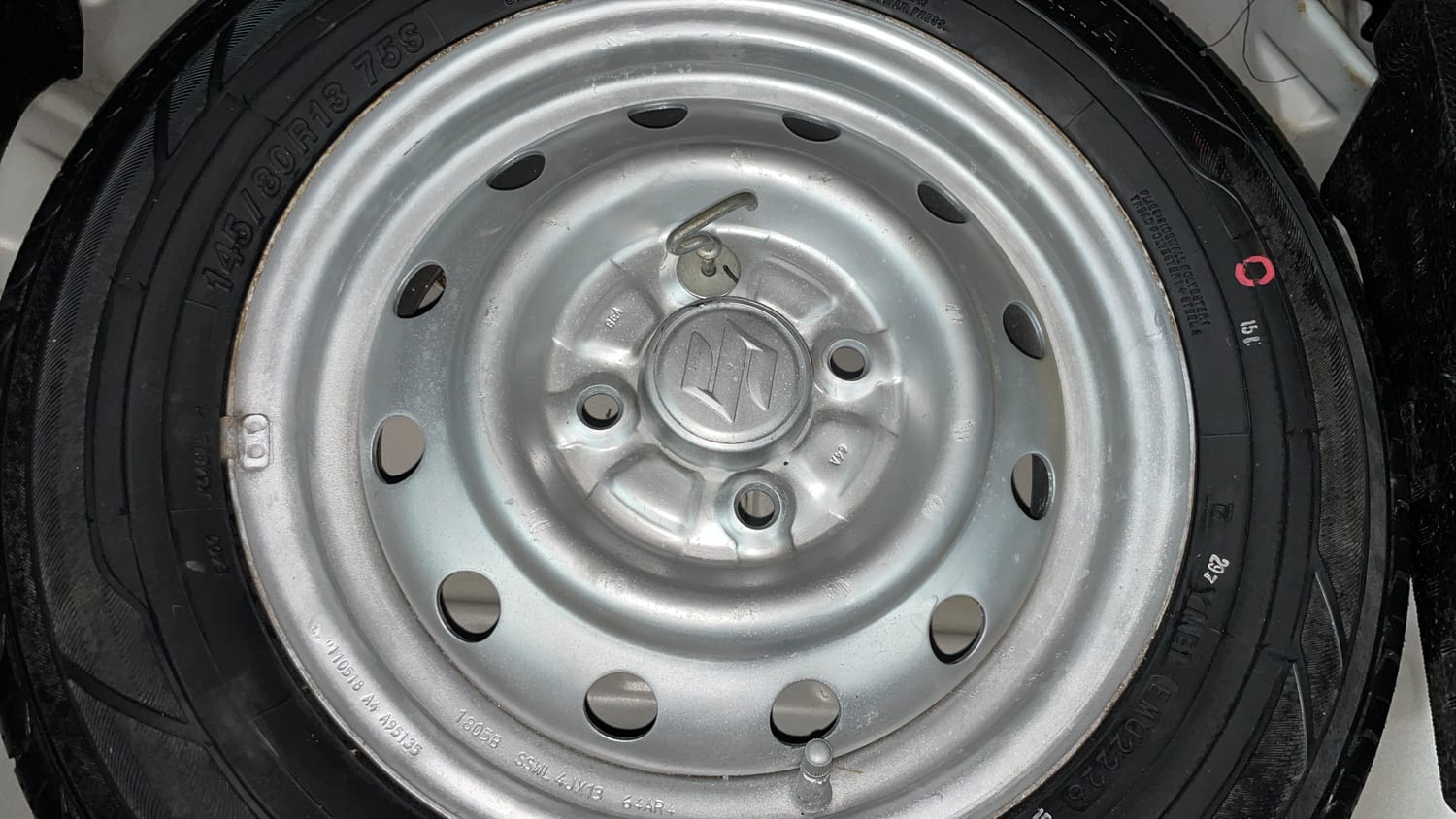 Used 2021 Maruti Suzuki Wagon R LXI Petrol Manual tyres SPARE TYRE VIEW