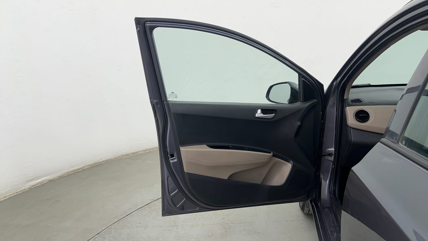 Used 2017 Hyundai Grand i10 Sportz (O) AT 1.2 Kappa VTVT Petrol Automatic interior LEFT FRONT DOOR OPEN VIEW