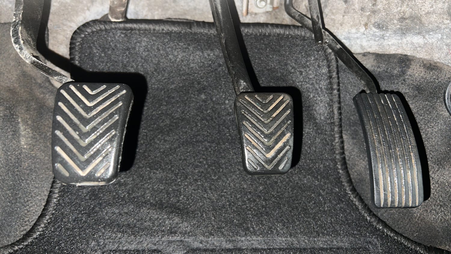 Used 2014 Hyundai Eon Era + Petrol Manual interior PEDALS VIEW