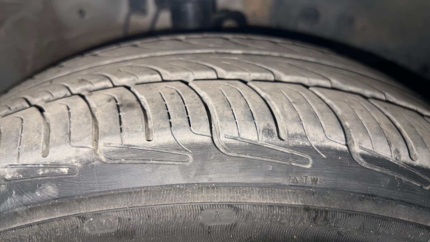 Used 2024 Honda City ZX Petrol CVT Petrol Automatic tyres RIGHT FRONT TYRE TREAD VIEW