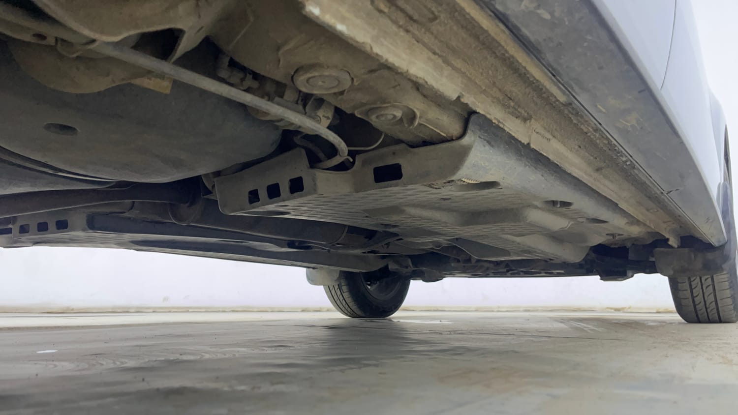 Used 2020 Volkswagen Polo Comfortline 1.0L (P) Petrol Manual extra REAR RIGHT UNDERBODY VIEW
