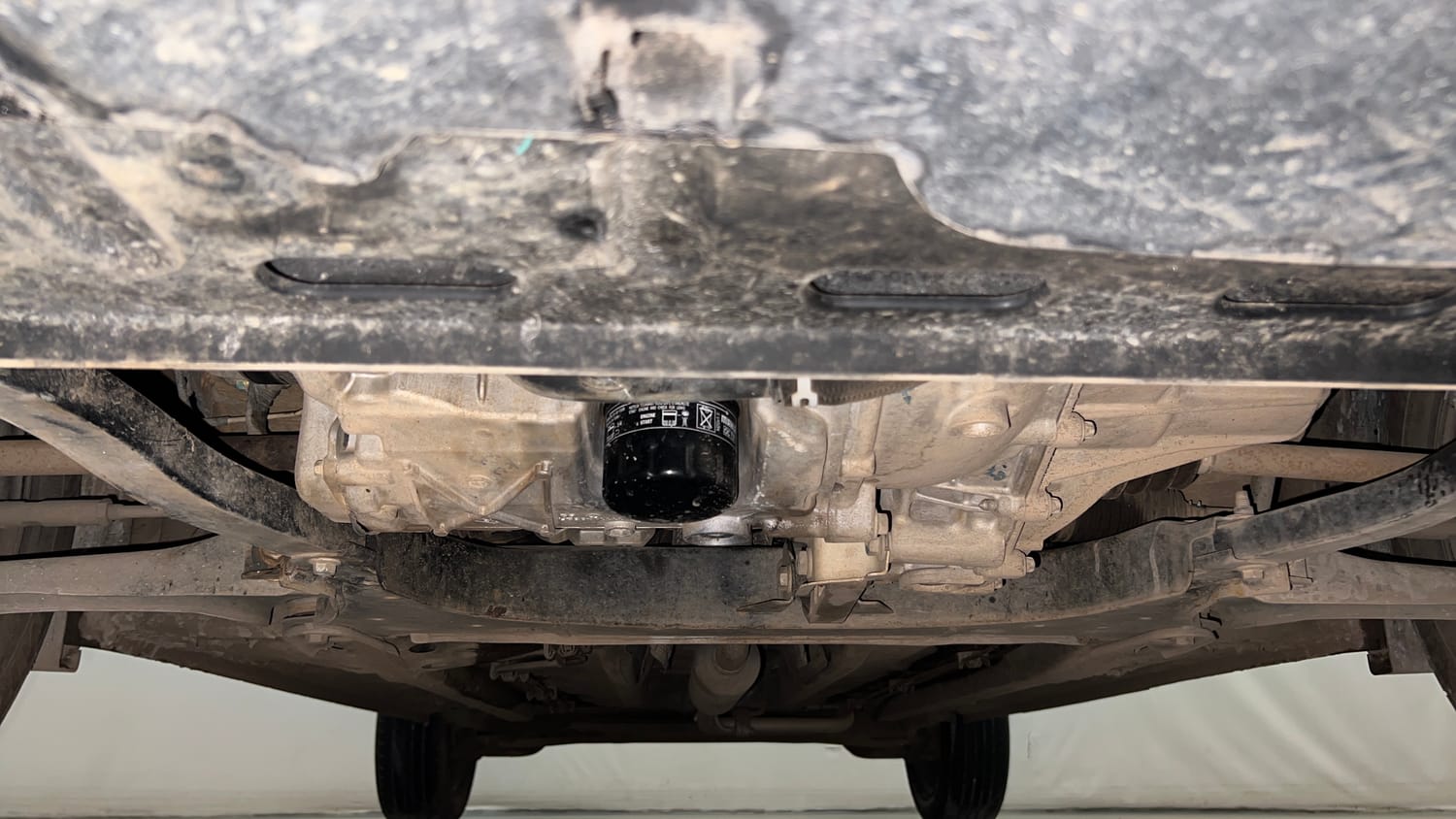 Used 2021 Renault Kiger RXT MT Petrol Manual extra FRONT LEFT UNDERBODY VIEW