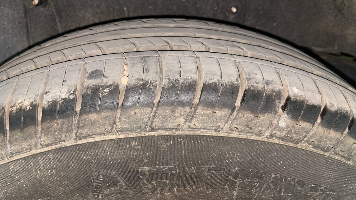 Used 2024 Mahindra Bolero Neo Plus P10 Diesel Manual tyres RIGHT REAR TYRE TREAD VIEW