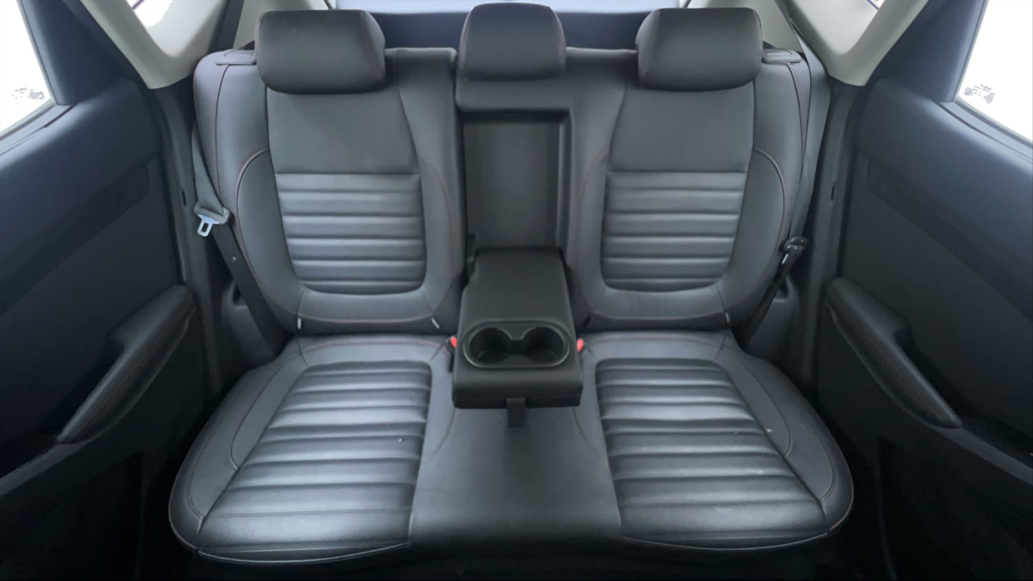 Used 2022 Kia Seltos GTX Plus 1.4 DCT Petrol Automatic interior REAR SEAT CONDITION VIEW