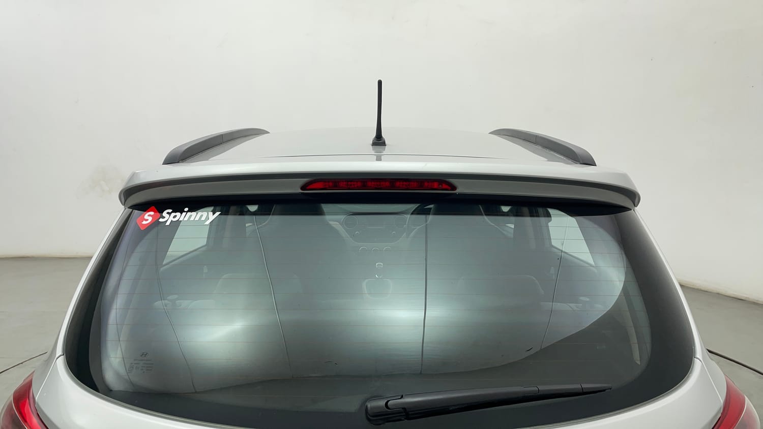 Used 2016 Hyundai Grand i10 Asta 1.2 Kappa VTVT Petrol Manual exterior BACK WINDSHIELD VIEW