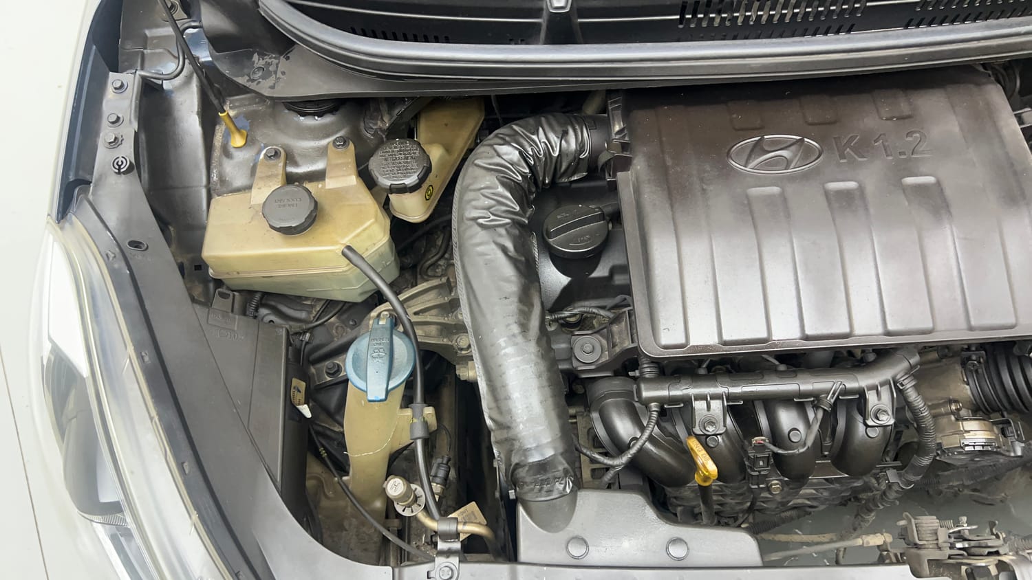 Used 2020 Hyundai Grand i10 Nios Sportz AMT 1.2 Kappa VTVT Petrol Automatic engine ENGINE RIGHT SIDE VIEW