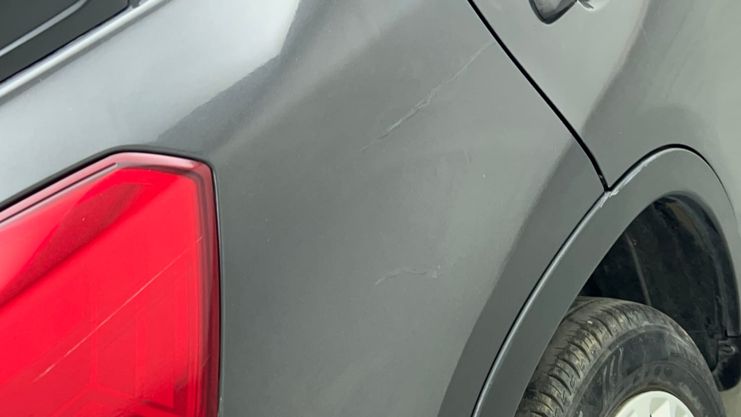 Used 2021 maruti-suzuki Vitara Brezza VXi Petrol Manual dents MINOR SCRATCH
