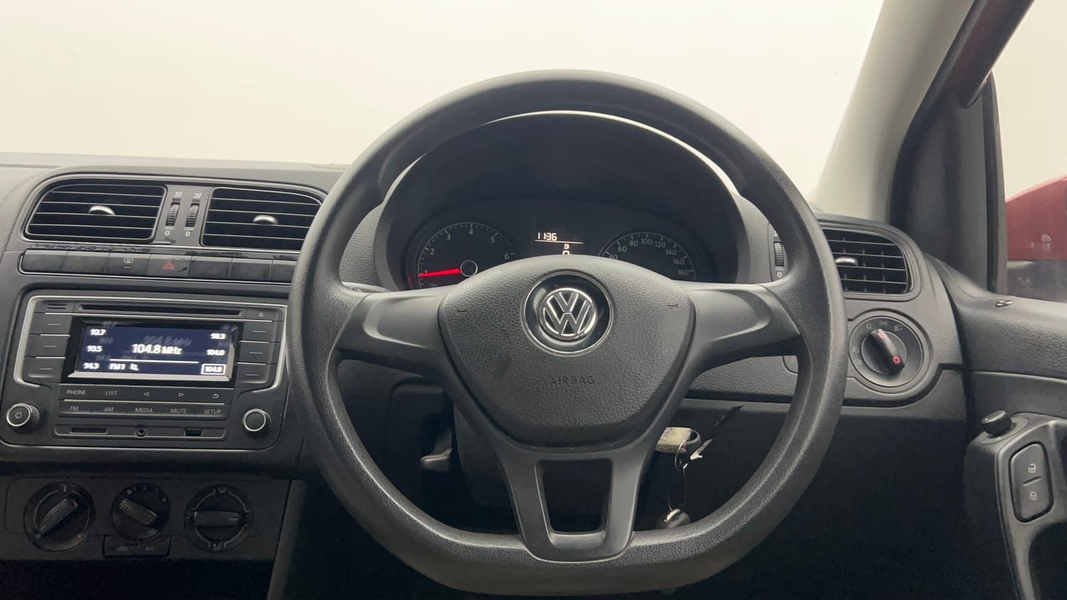 Used 2016 Volkswagen Polo Comfortline 1.2L (P) Petrol Manual interior STEERING VIEW
