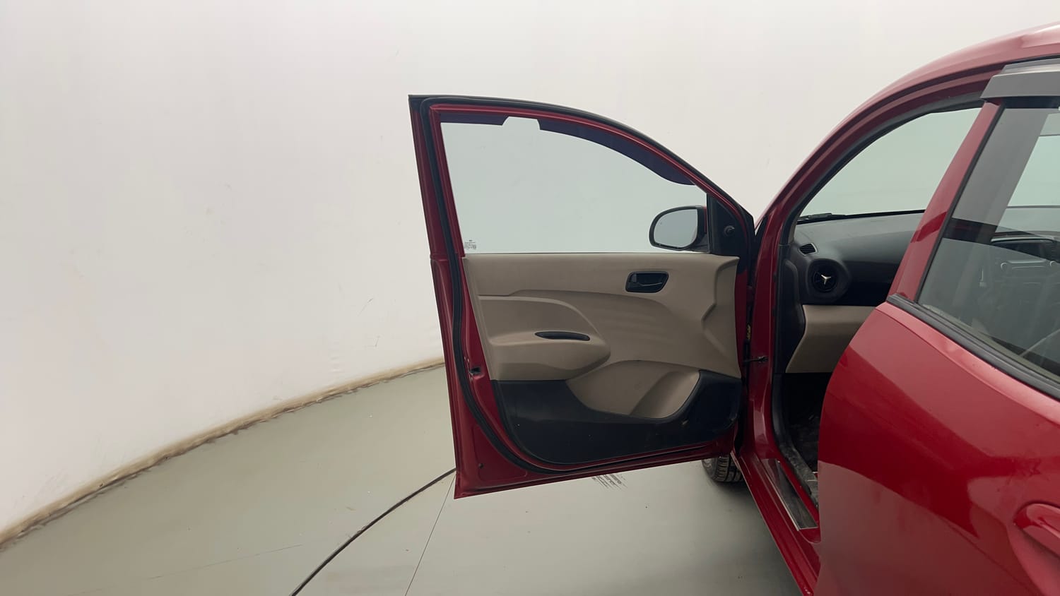 Used 2020 Hyundai Santro Magna Petrol Manual interior LEFT FRONT DOOR OPEN VIEW