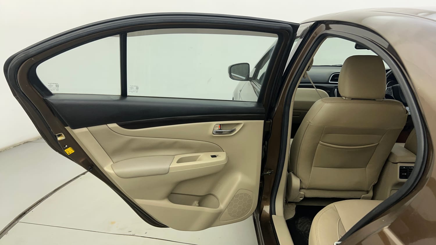 Used 2015 Maruti Suzuki Ciaz ZXI+ Petrol Manual interior LEFT REAR DOOR OPEN VIEW