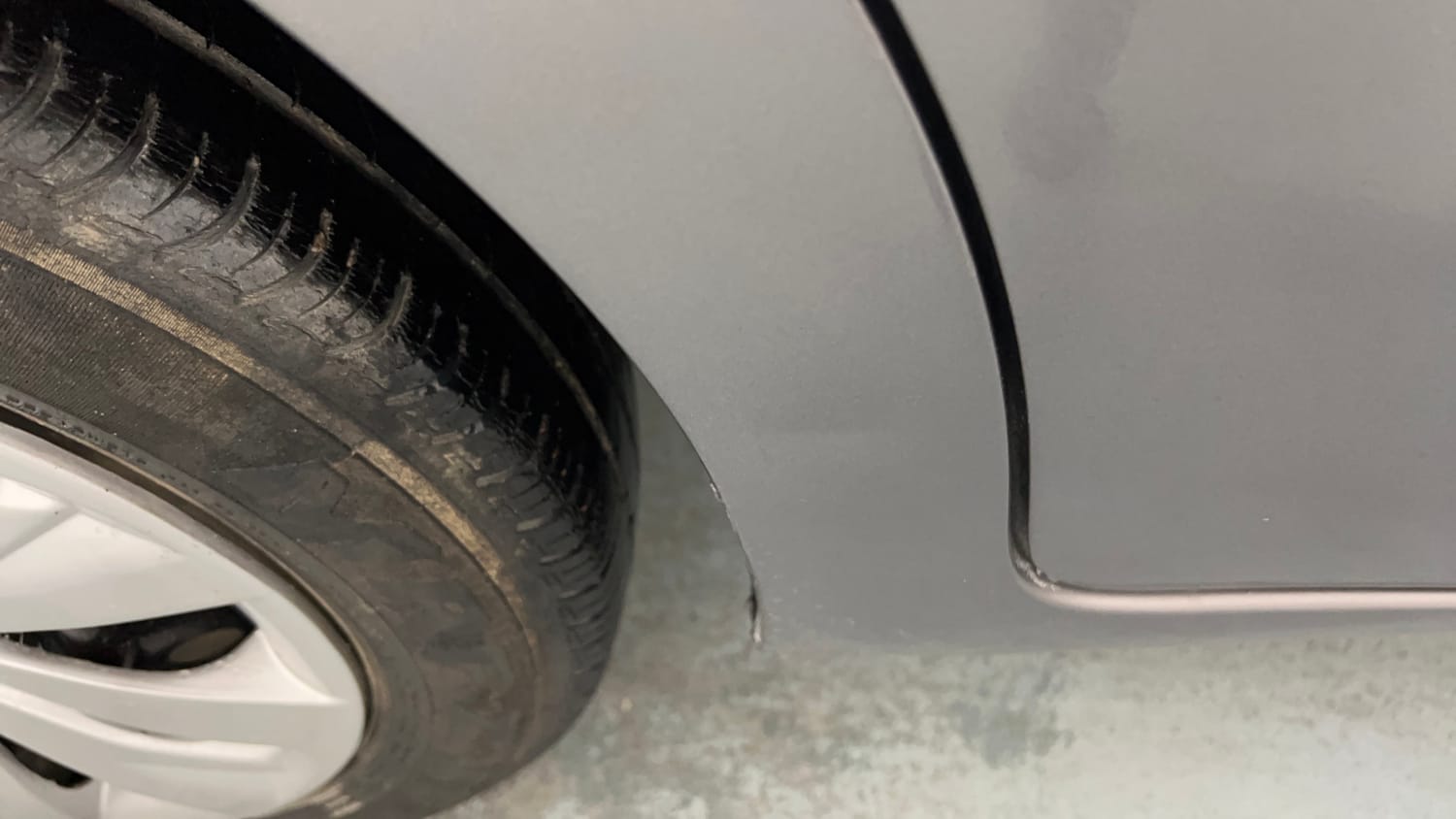 Used 2014 Maruti Suzuki Celerio VXi AMT Petrol Automatic dents MINOR DENT