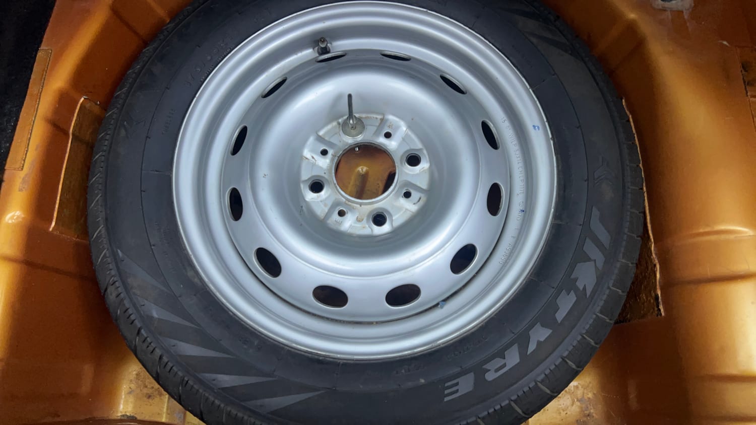 Used 2016 Tata Tiago Revotron XZ Petrol Manual tyres SPARE TYRE VIEW