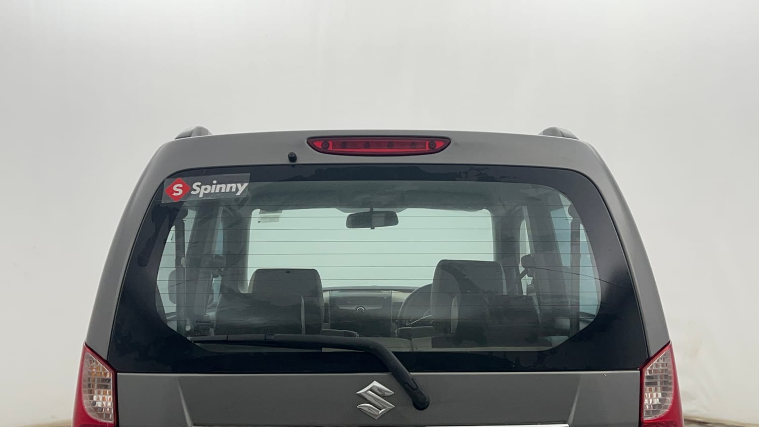 Used 2017 Maruti Suzuki Wagon R VXI Petrol Manual exterior BACK WINDSHIELD VIEW