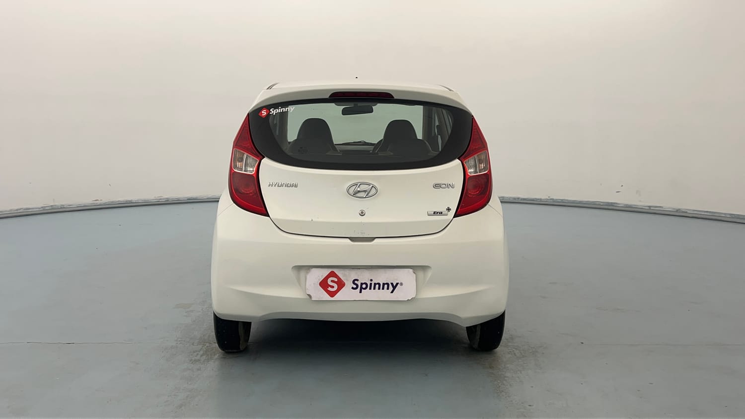 Used 2014 Hyundai Eon Era + Petrol Manual exterior BACK VIEW