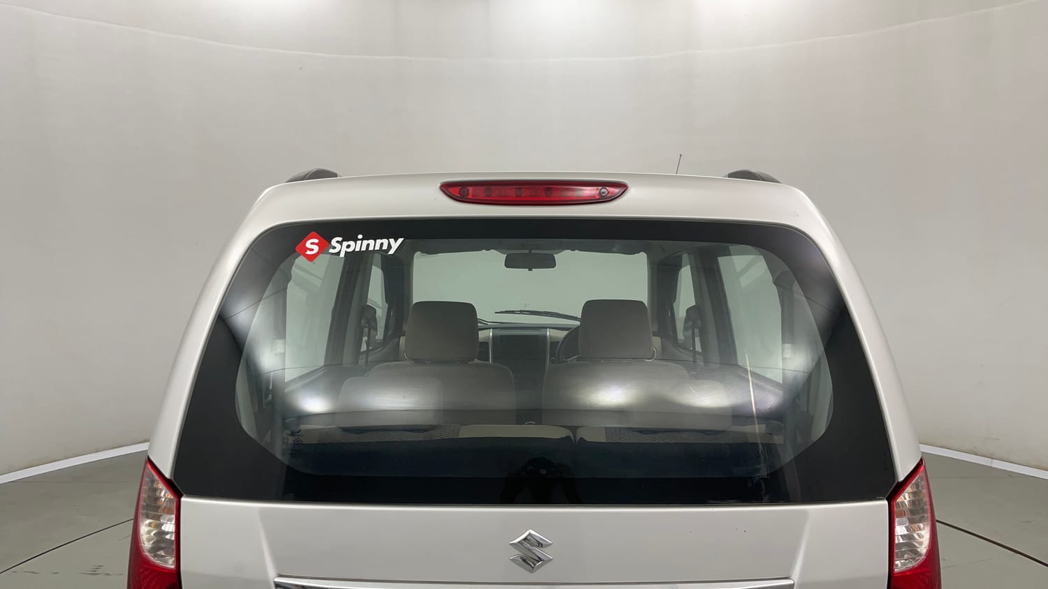 Used 2021 Maruti Suzuki Wagon R LXI Petrol Manual exterior BACK WINDSHIELD VIEW
