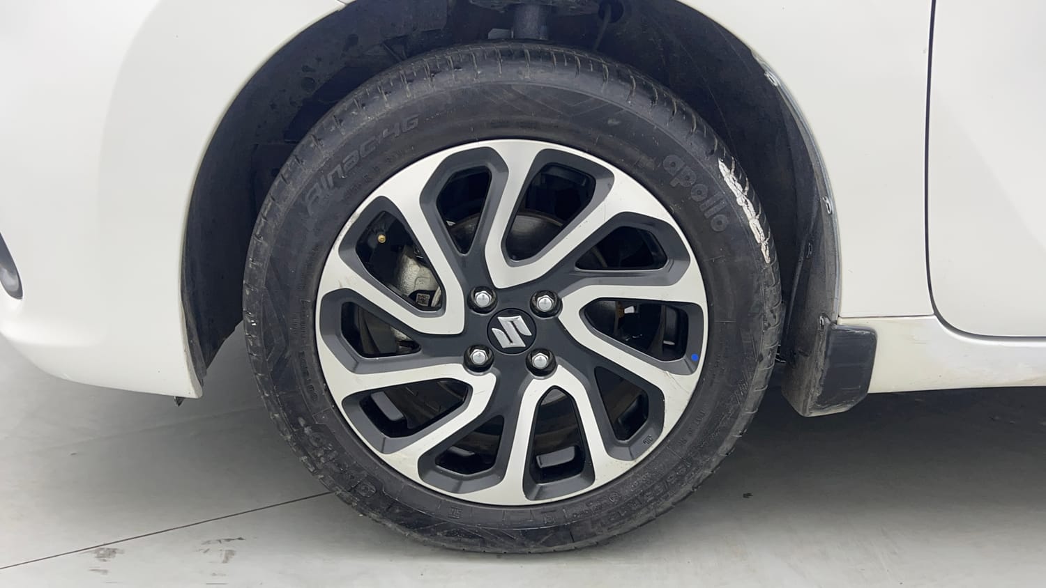Used 2023 Maruti Suzuki Baleno Alpha AGS Petrol Automatic tyres LEFT FRONT TYRE RIM VIEW