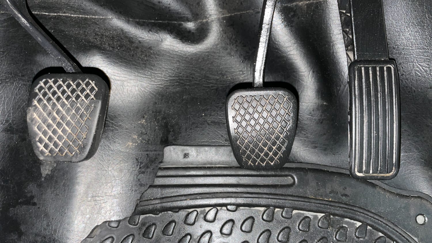 Used 2024 Honda Amaze S 1.2 Petrol MT Petrol Manual interior PEDALS VIEW