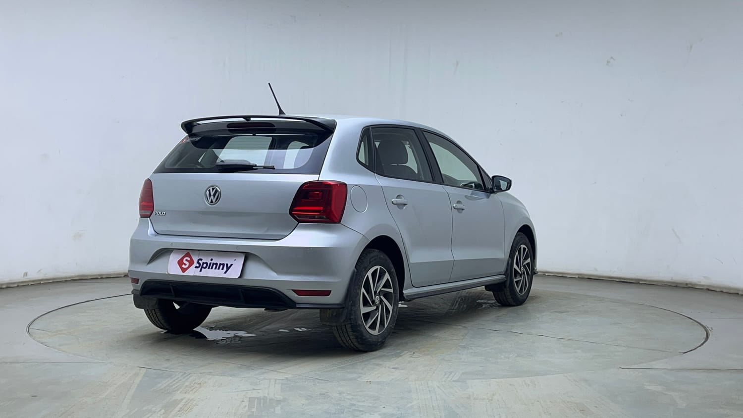 Used 2020 Volkswagen Polo Comfortline 1.0L (P) Petrol Manual exterior RIGHT REAR CORNER VIEW