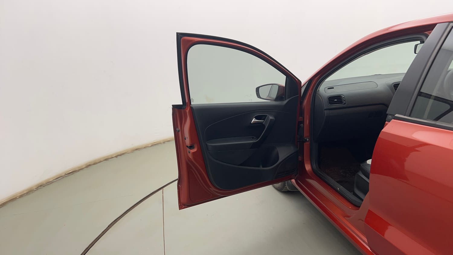 Used 2016 Volkswagen Polo Comfortline 1.2L (P) Petrol Manual interior LEFT FRONT DOOR OPEN VIEW