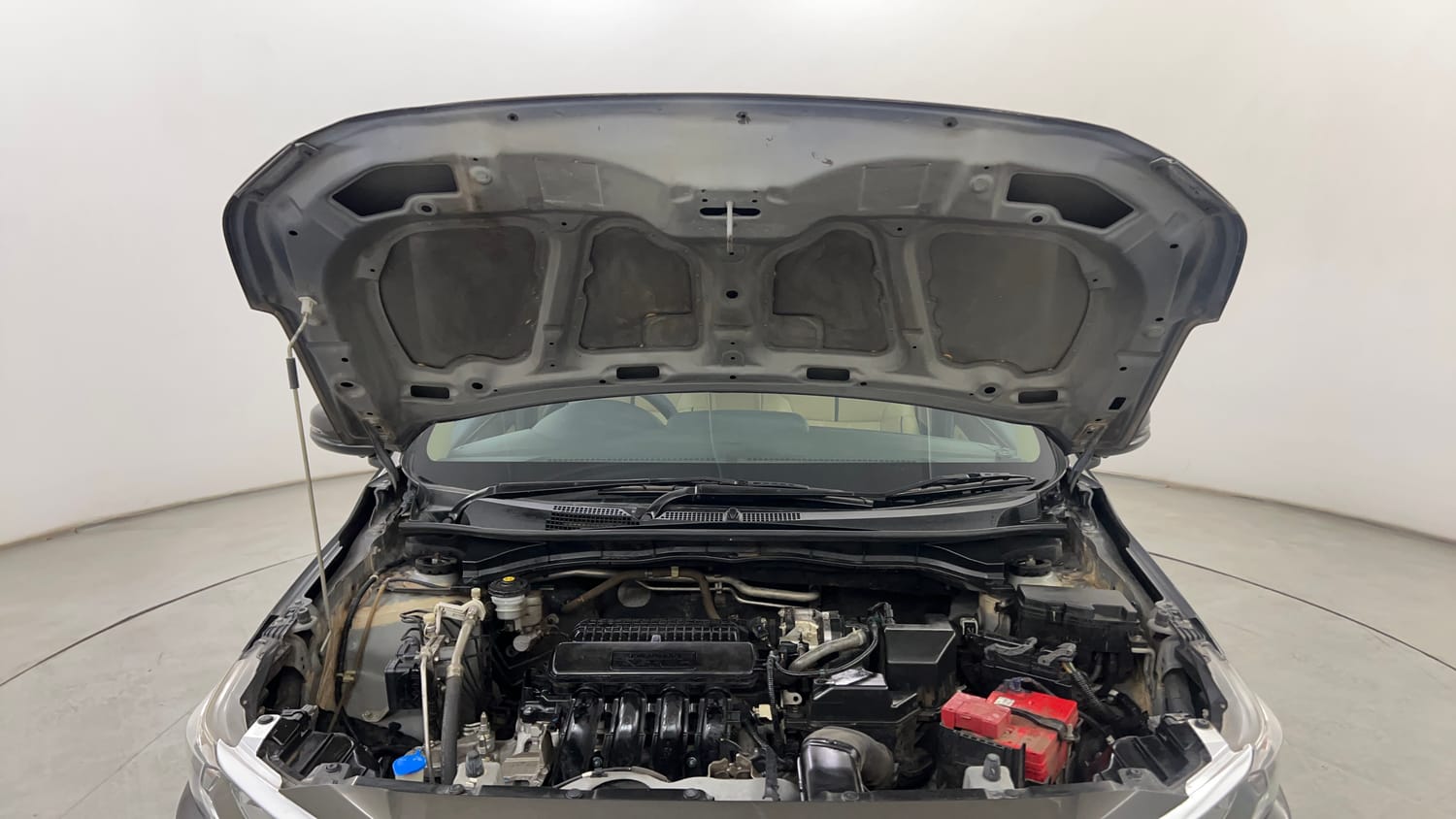 Used 2019 Honda Amaze 1.2 V CVT Petrol Petrol Automatic engine ENGINE & BONNET OPEN FRONT VIEW