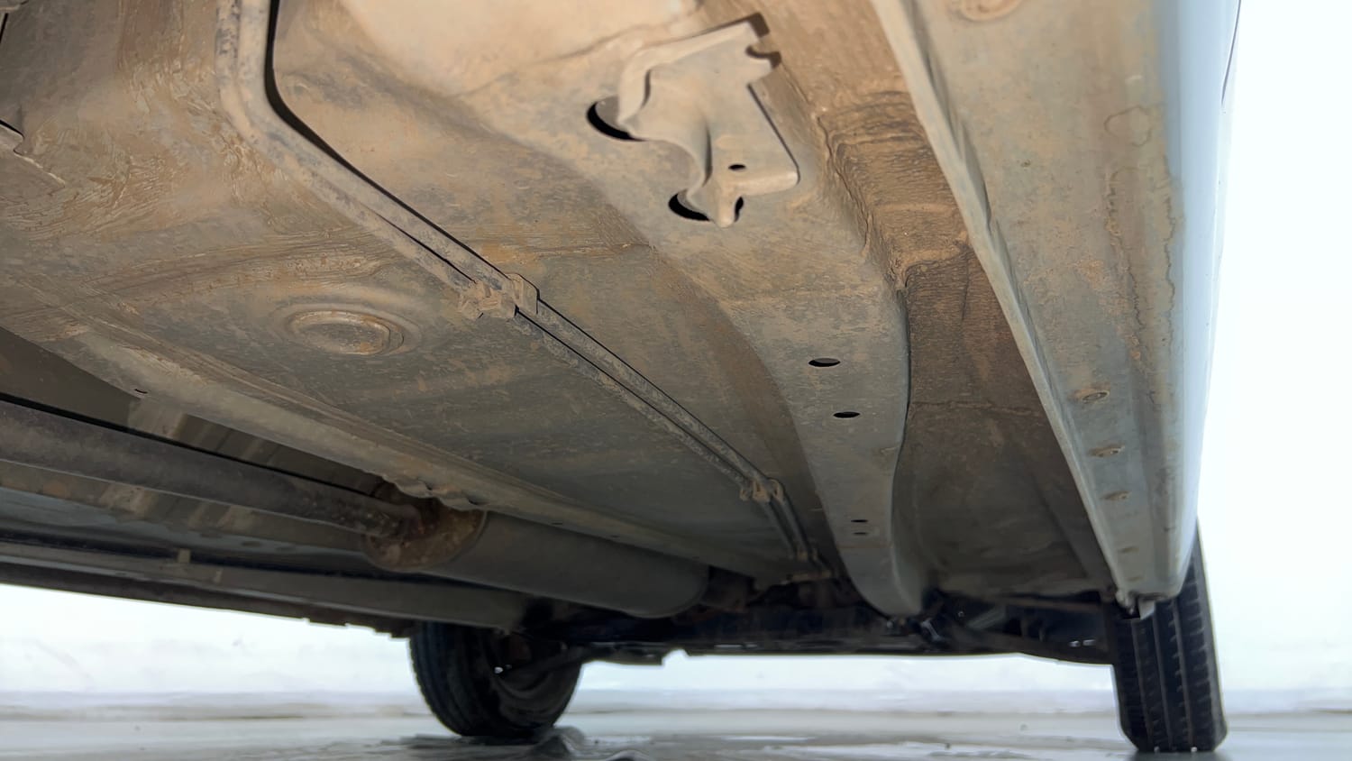 Used 2023 Maruti Suzuki Alto K10 LXi Petrol Manual extra REAR RIGHT UNDERBODY VIEW