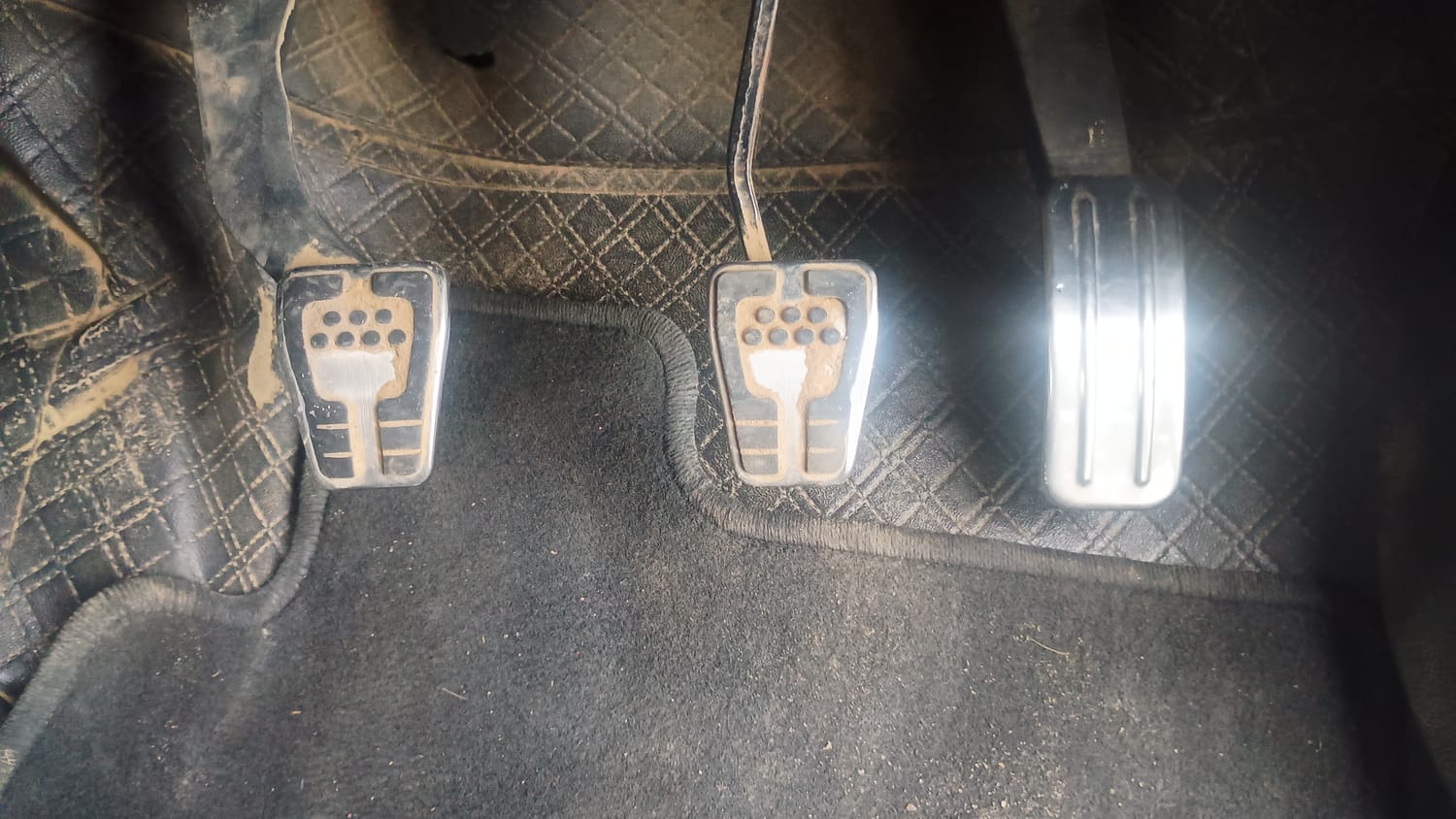 Used 2018 Ford EcoSport Titanium 1.5L TDCi Diesel Manual interior PEDALS VIEW