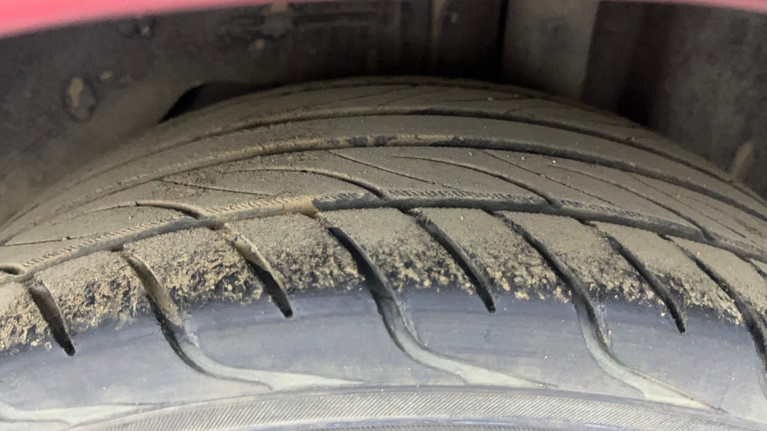 Used 2019 Ford Figo Aspire Titanium 1.2 Ti-VCT Petrol Manual tyres LEFT REAR TYRE TREAD VIEW