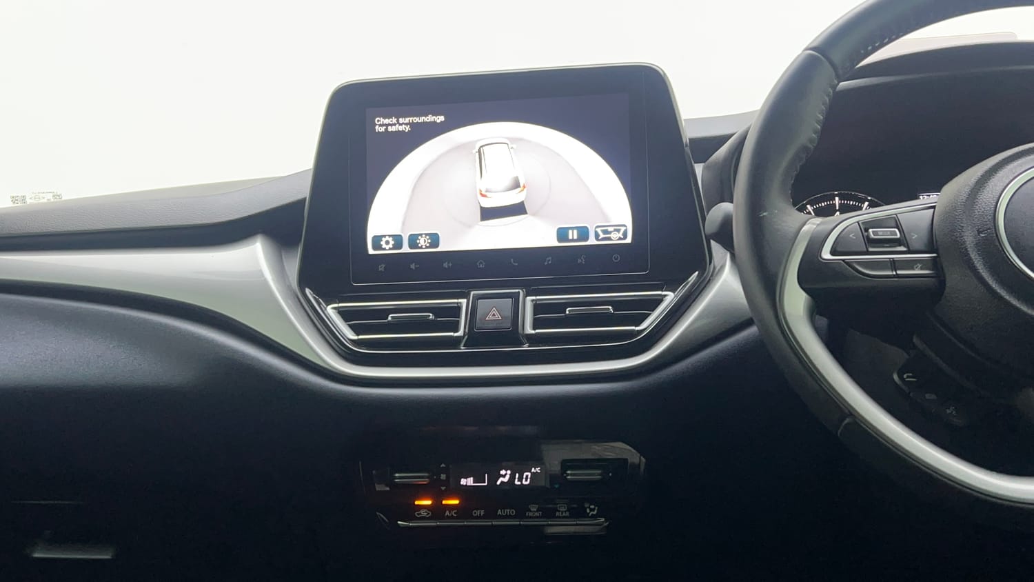 Used 2023 Maruti Suzuki Baleno Alpha AGS Petrol Automatic interior MUSIC SYSTEM & AC CONTROL VIEW
