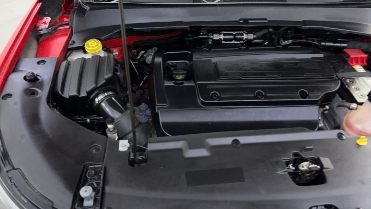 Used 2022 Jeep Compass Model S (O) 1.4 Petrol DCT Petrol Automatic engine ENGINE RIGHT SIDE VIEW