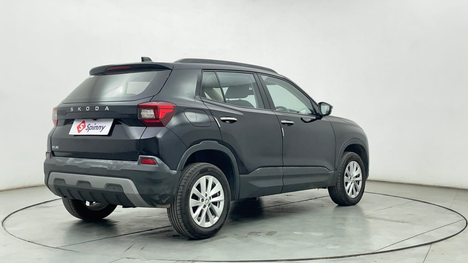 Used 2025 Skoda Kylaq Signature+ 1.0 TSI Petrol Manual exterior RIGHT REAR CORNER VIEW