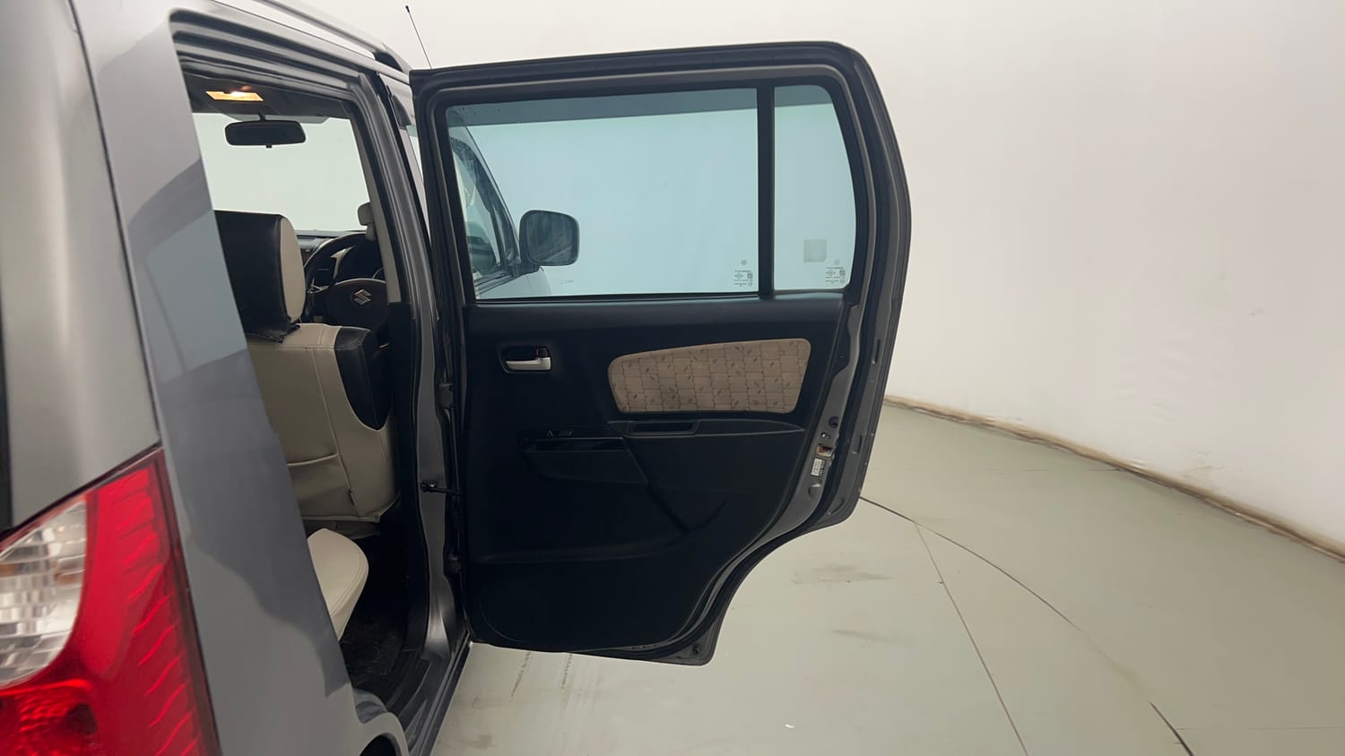 Used 2017 Maruti Suzuki Wagon R VXI Petrol Manual interior RIGHT REAR DOOR OPEN VIEW