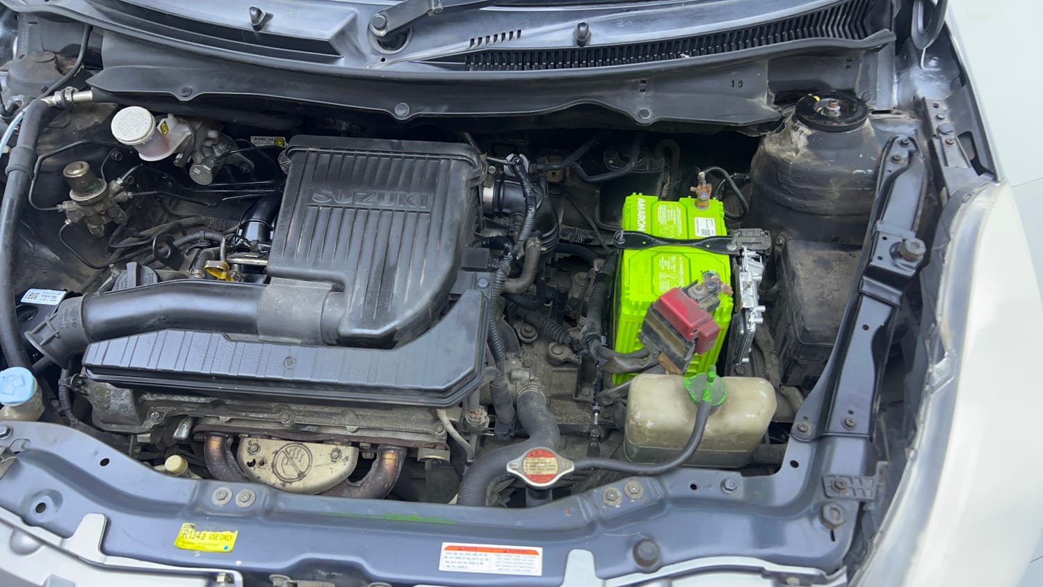 Used 2012 Maruti Suzuki Swift VXi Petrol Manual engine ENGINE LEFT SIDE VIEW