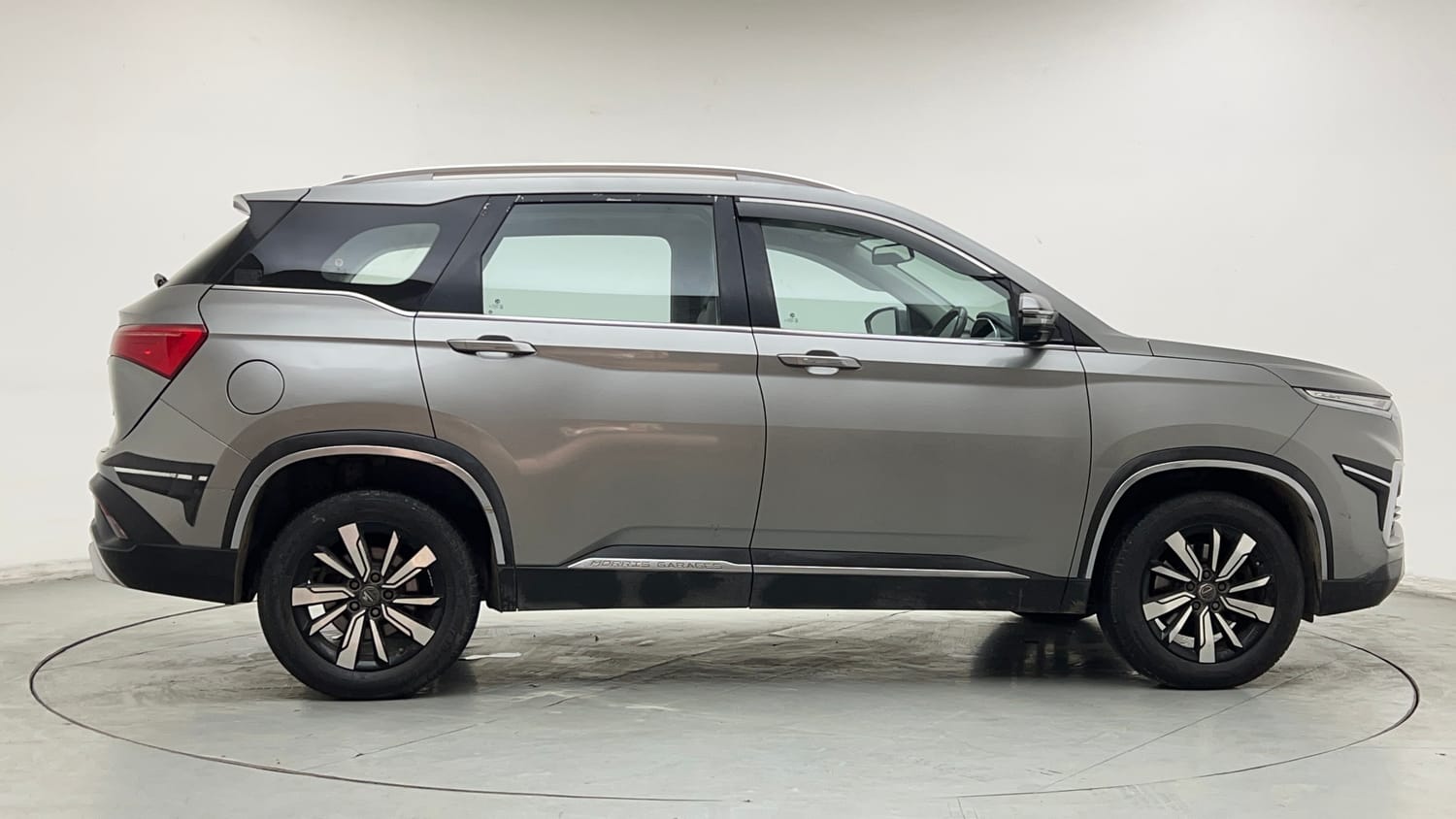 Used 2019 MG Motors Hector Sharp 1.5 DCT Petrol Petrol Automatic exterior RIGHT SIDE VIEW