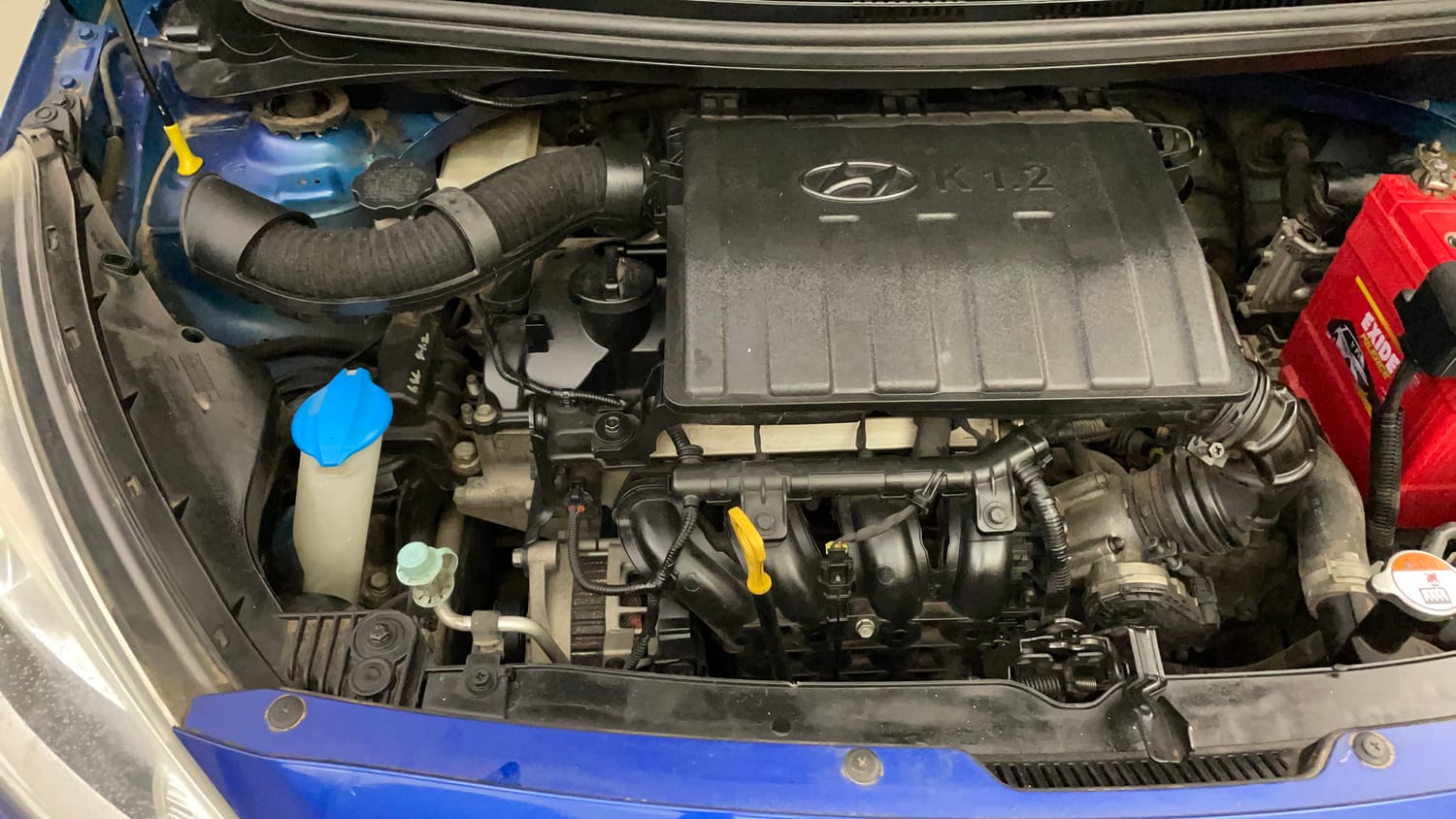 Used 2015 Hyundai Xcent SX 1.2 (O) Petrol Manual engine ENGINE RIGHT SIDE VIEW