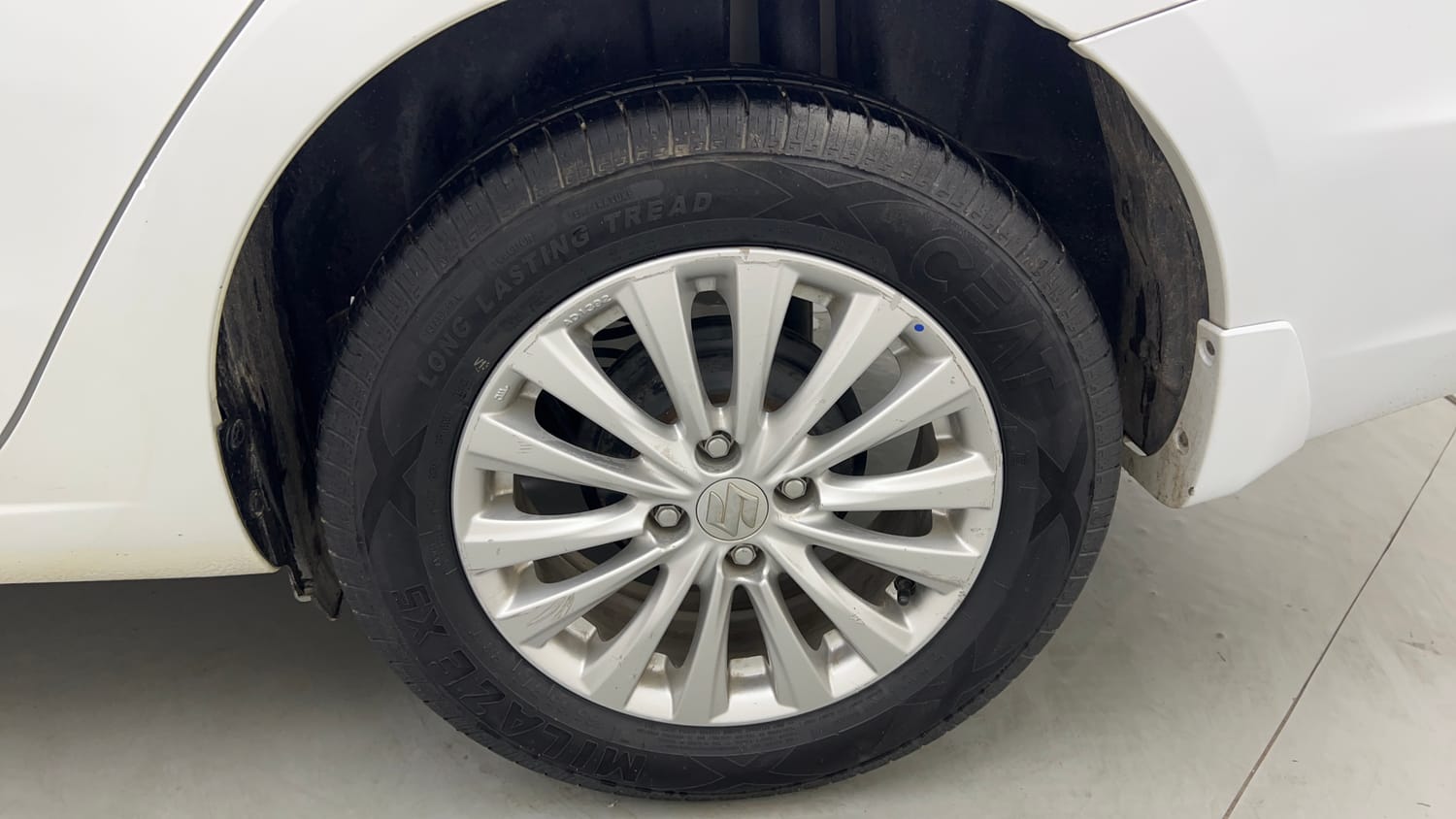 Used 2020 Maruti Suzuki Ciaz Delta 1.5 Petrol Manual tyres LEFT REAR TYRE RIM VIEW