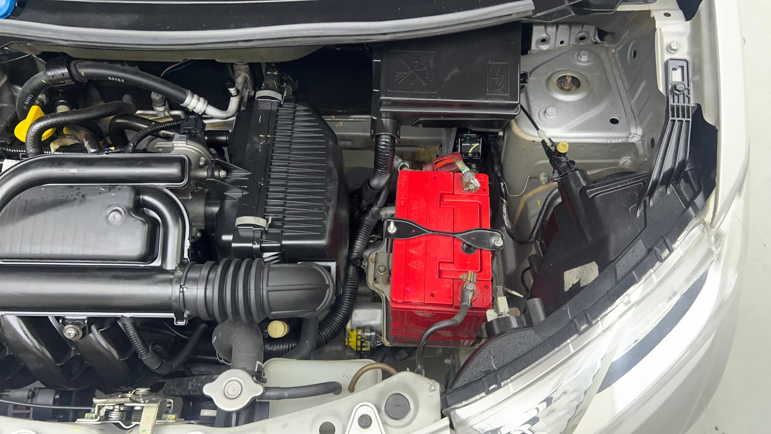 Used 2018 Datsun Redi-GO T(O) 1.0 AMT Petrol Automatic engine ENGINE LEFT SIDE VIEW