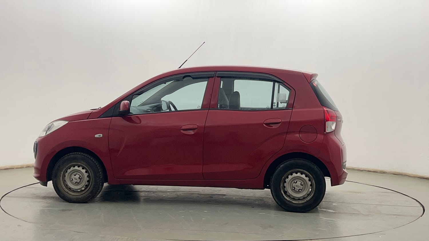 Used 2020 Hyundai Santro Magna Petrol Manual exterior LEFT SIDE VIEW