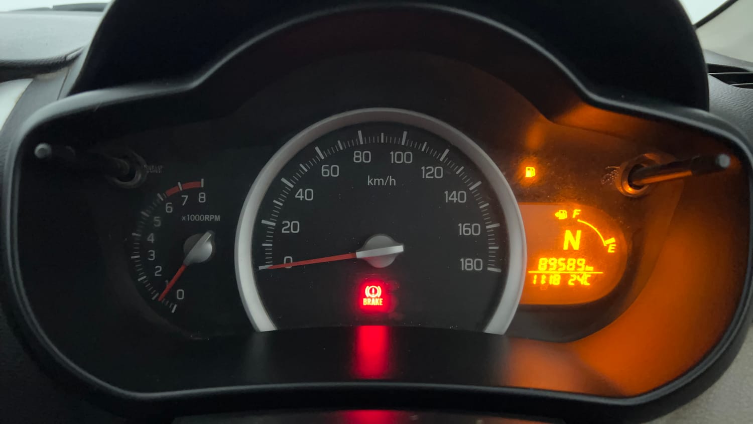 Used 2014 Maruti Suzuki Celerio VXi AMT Petrol Automatic interior CLUSTERMETER VIEW