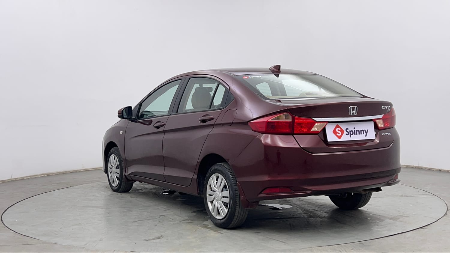 Used 2015 Honda City SV Petrol Manual exterior LEFT REAR CORNER VIEW