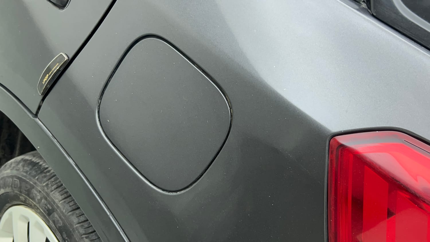 Used 2021 maruti-suzuki Vitara Brezza VXi Petrol Manual dents MINOR DENT
