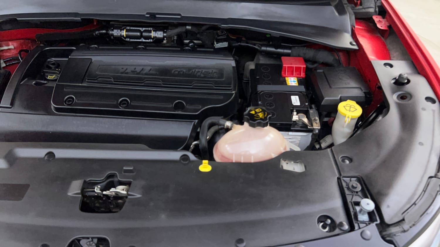 Used 2022 Jeep Compass Model S (O) 1.4 Petrol DCT Petrol Automatic engine ENGINE LEFT SIDE VIEW