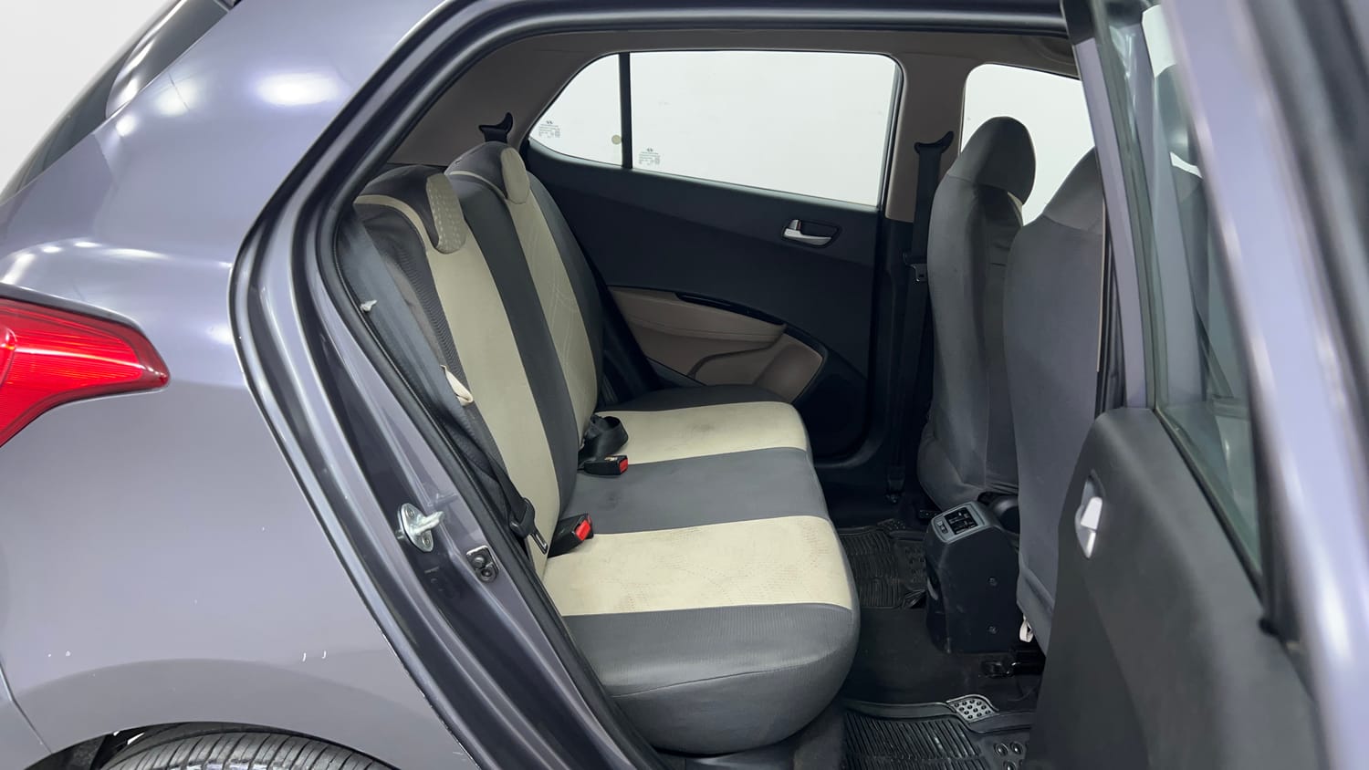 Used 2017 Hyundai Grand i10 Sportz (O) AT 1.2 Kappa VTVT Petrol Automatic interior RIGHT SIDE REAR DOOR CABIN VIEW