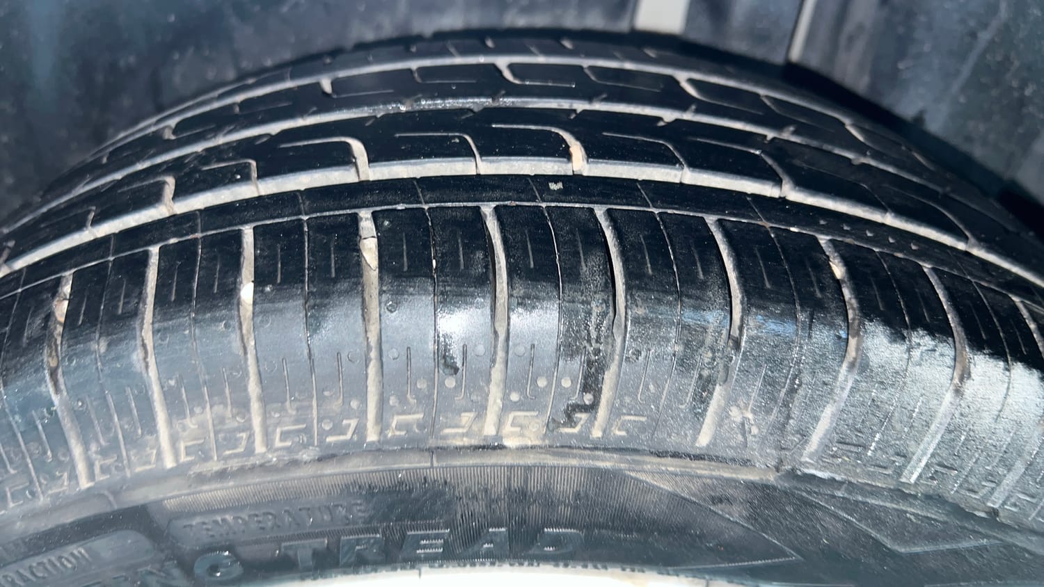 Used 2020 Maruti Suzuki Ciaz Delta 1.5 Petrol Manual tyres LEFT REAR TYRE TREAD VIEW